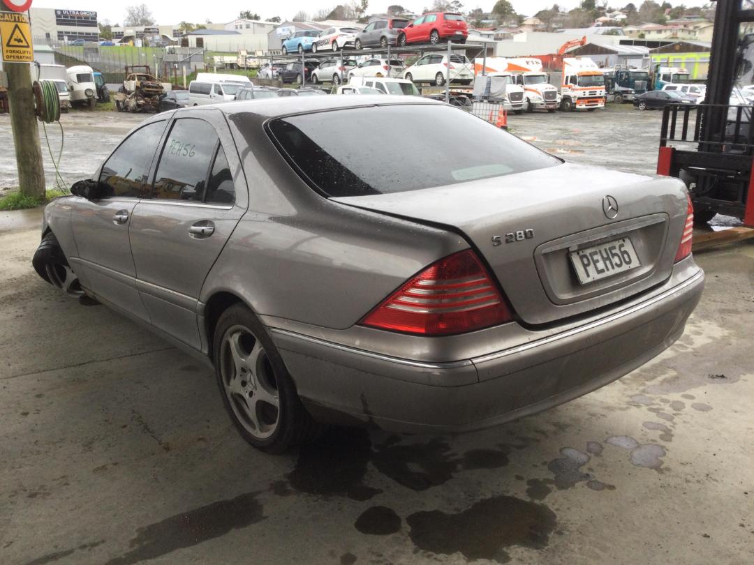 Photo '5' of Mercedes-Benz S280 Photo '5' of Mercedes-Benz S280
