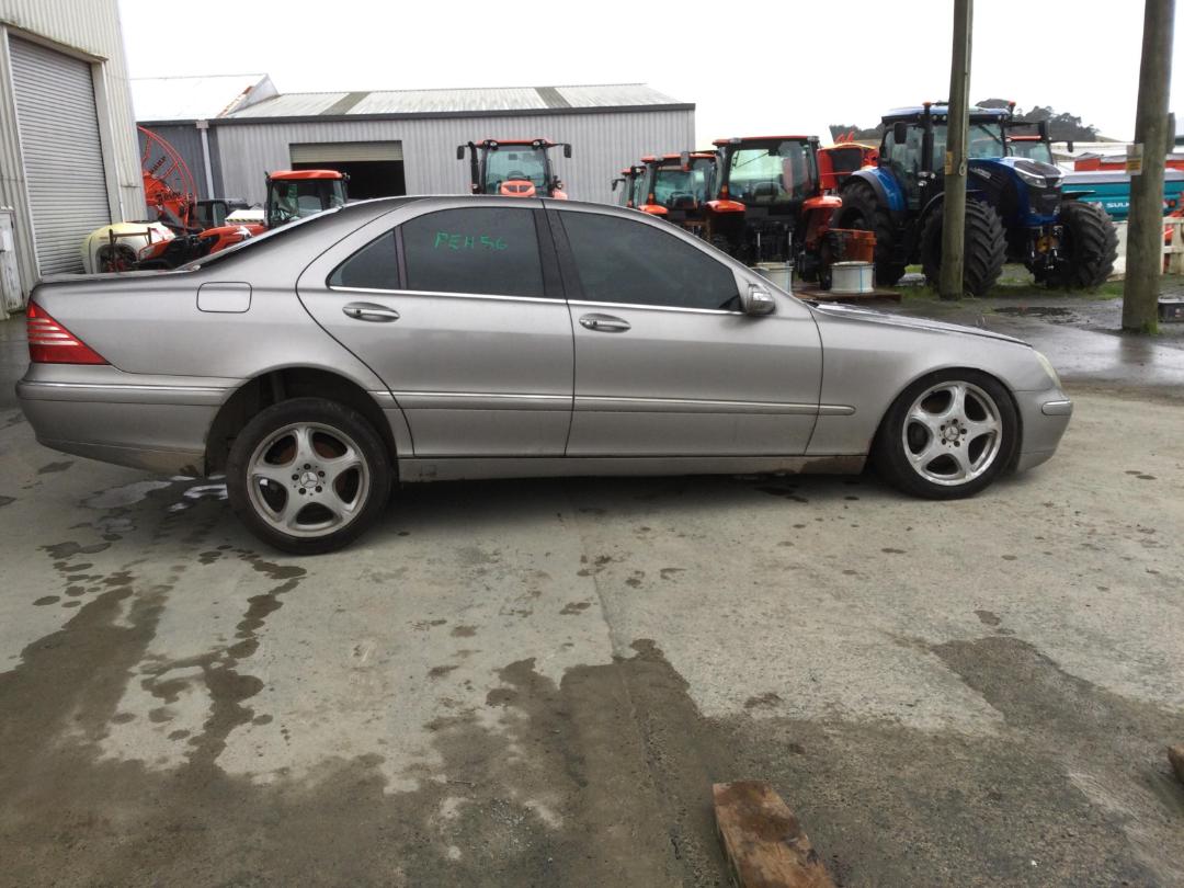 Photo '8' of Mercedes-Benz S280 Photo '8' of Mercedes-Benz S280