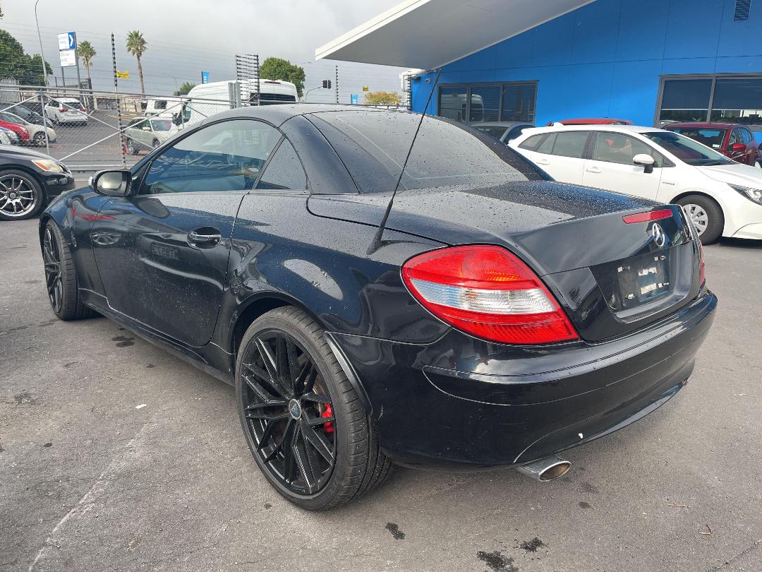 Photo '6' of Mercedes-Benz SLK 280