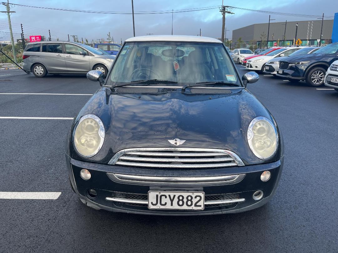 Photo '2' of Mini Cooper Photo '2' of Mini Cooper