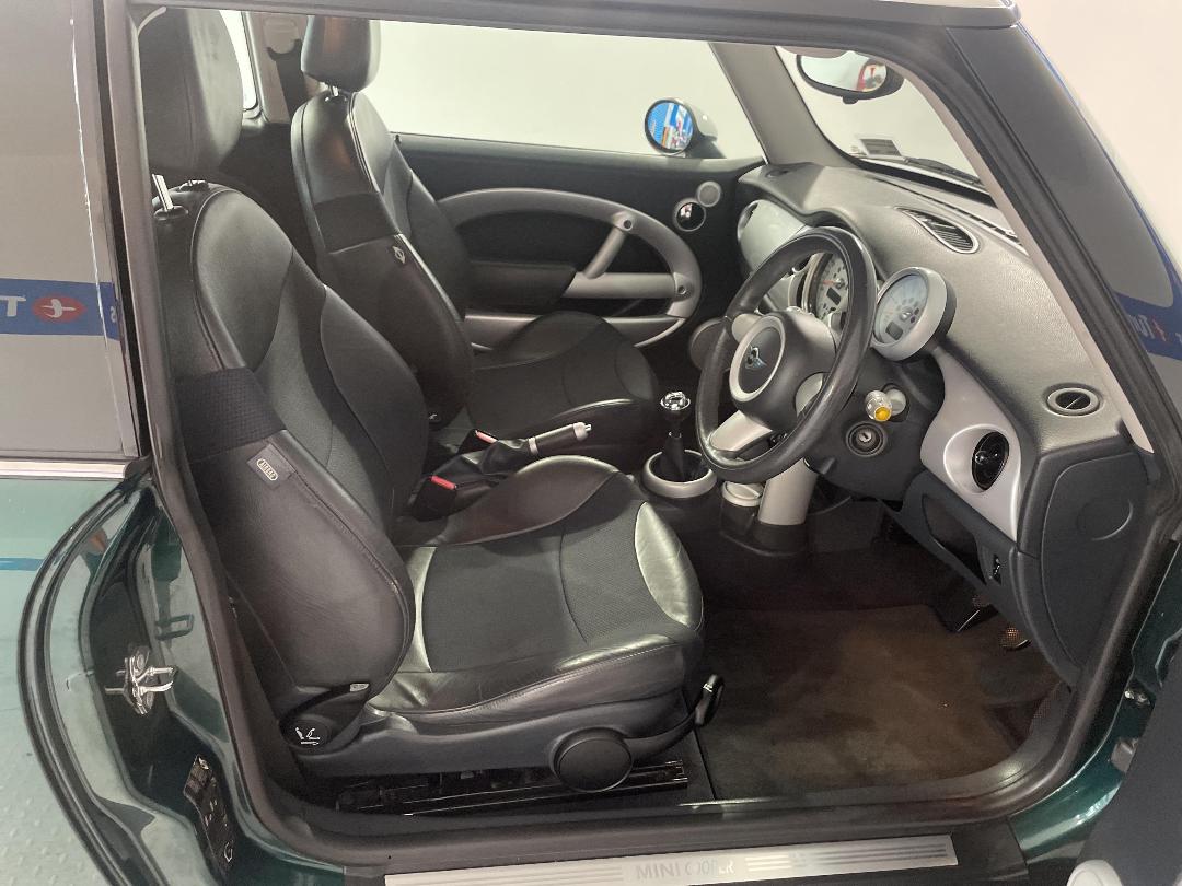 Photo '16' of Mini Cooper