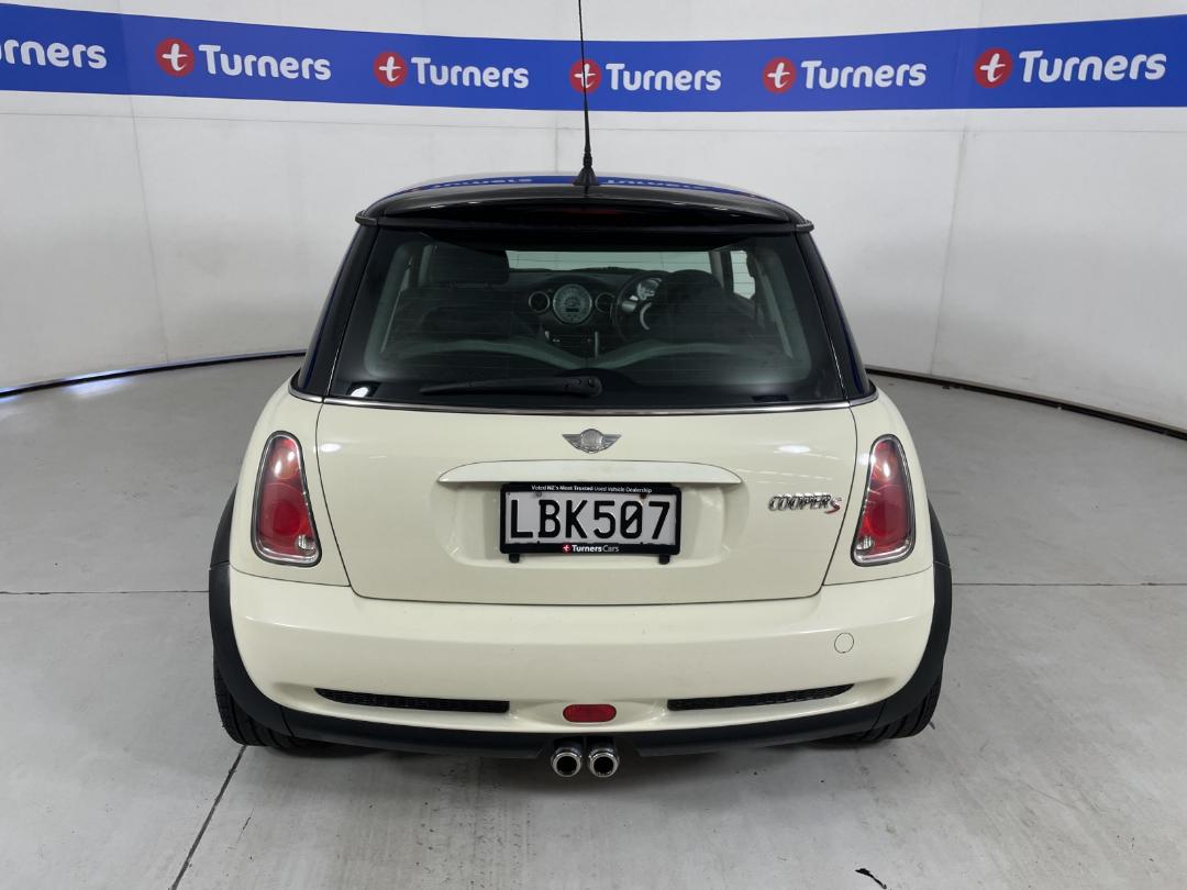 Photo '6' of Mini Mini