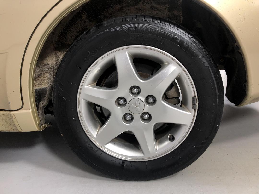 Photo '11' of Mitsubishi 380