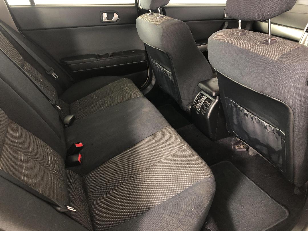 Photo '20' of Mitsubishi 380