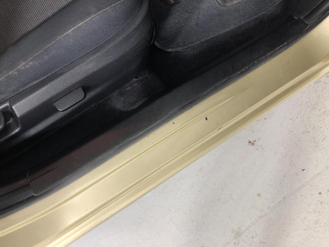 Photo '23' of Mitsubishi 380