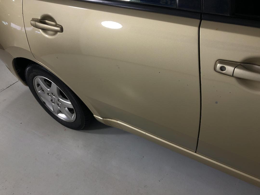 Photo '24' of Mitsubishi 380