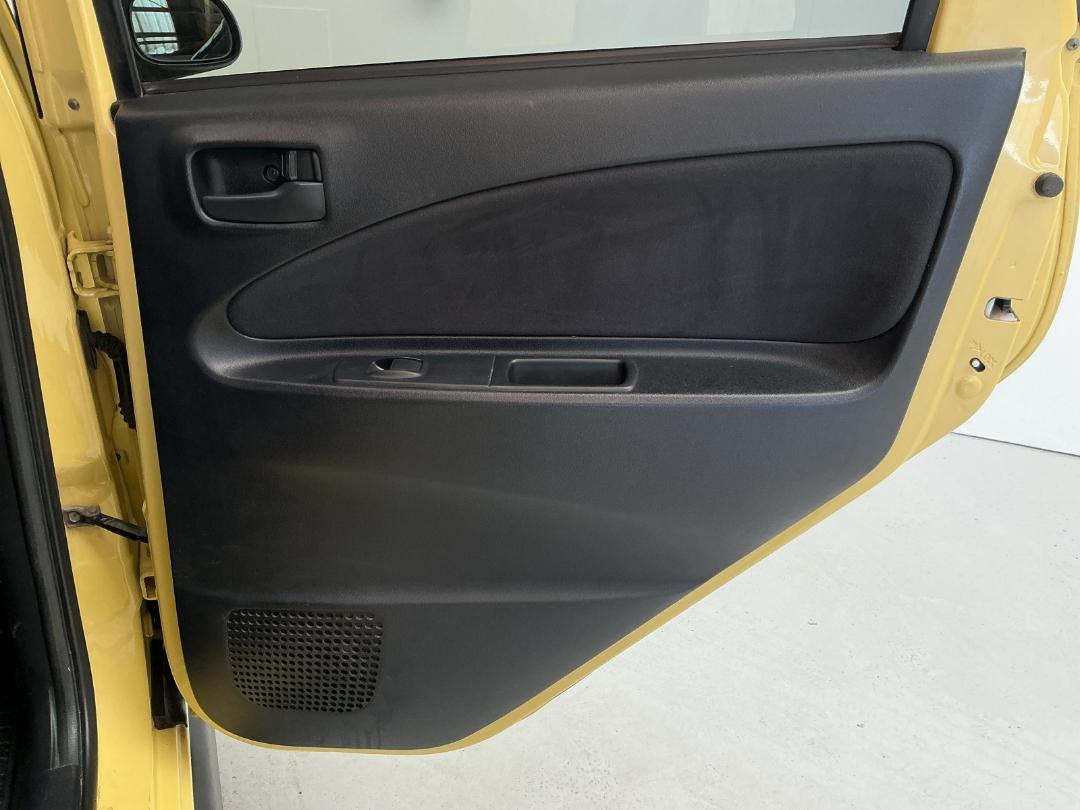 Photo '19' of Mitsubishi Colt