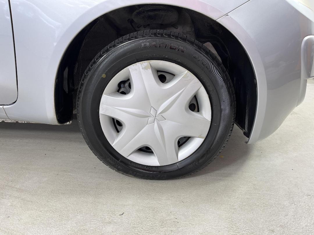 Photo '9' of Mitsubishi Colt