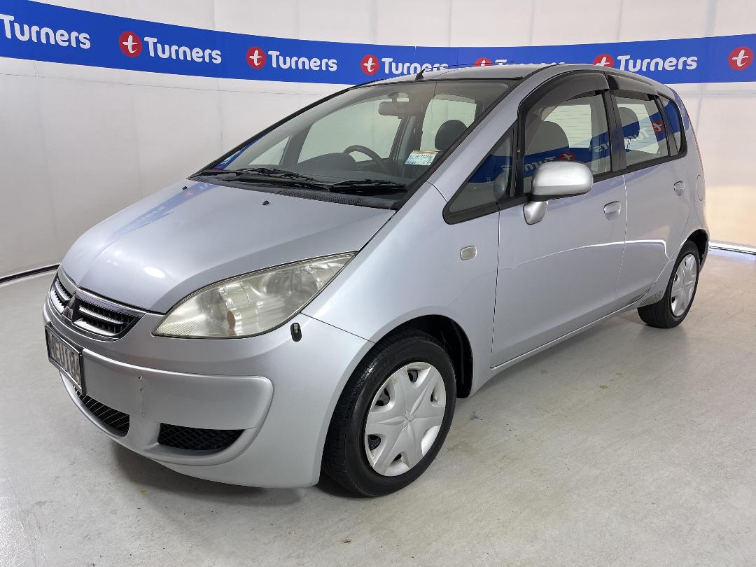 Photo '4' of Mitsubishi Colt