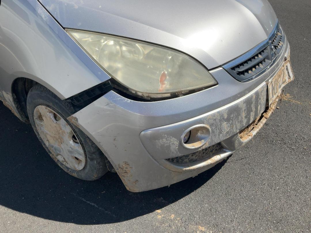 Photo '16' of Mitsubishi Colt Photo '16' of Mitsubishi Colt