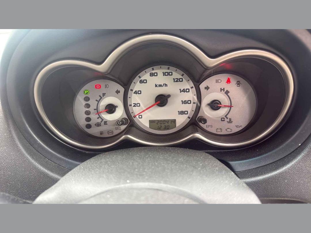 Photo '12' of Mitsubishi Colt RE:LAX Edition Photo '12' of Mitsubishi Colt RE:LAX Edition