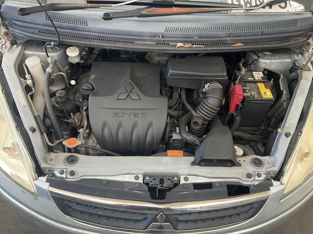 Photo '17' of Mitsubishi Colt