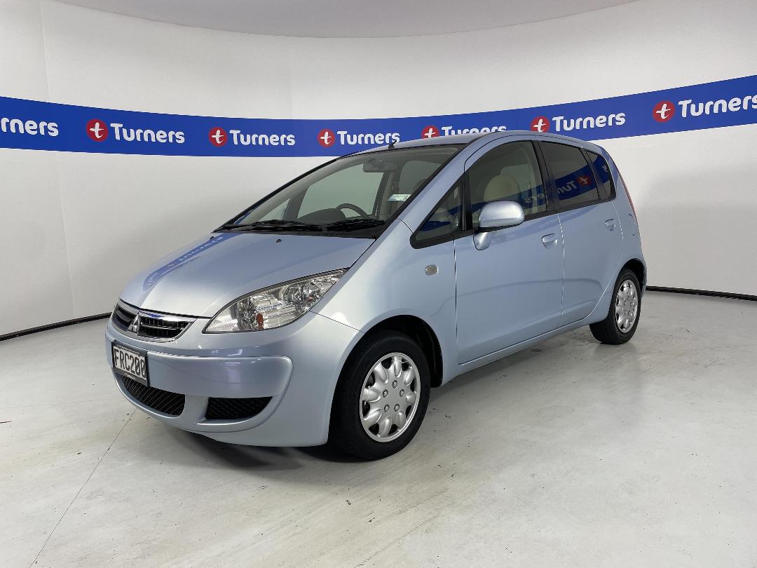 Photo '4' of Mitsubishi Colt