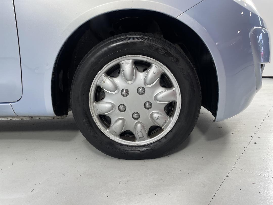 Photo '9' of Mitsubishi Colt