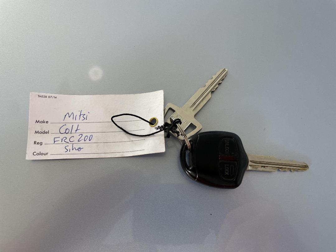 Photo '22' of Mitsubishi Colt