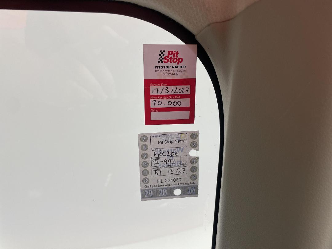 Photo '23' of Mitsubishi Colt