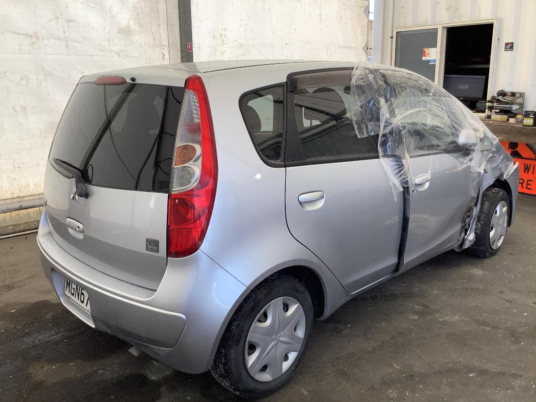 Photo '5' of Mitsubishi Colt