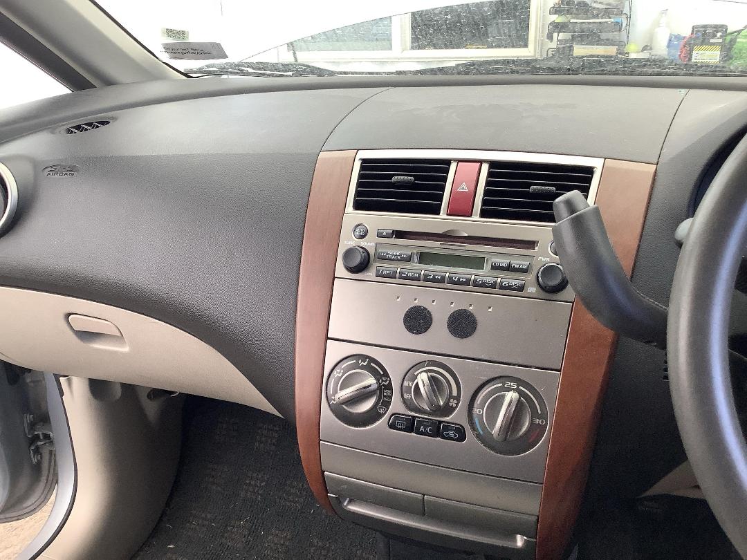 Photo '16' of Mitsubishi Colt