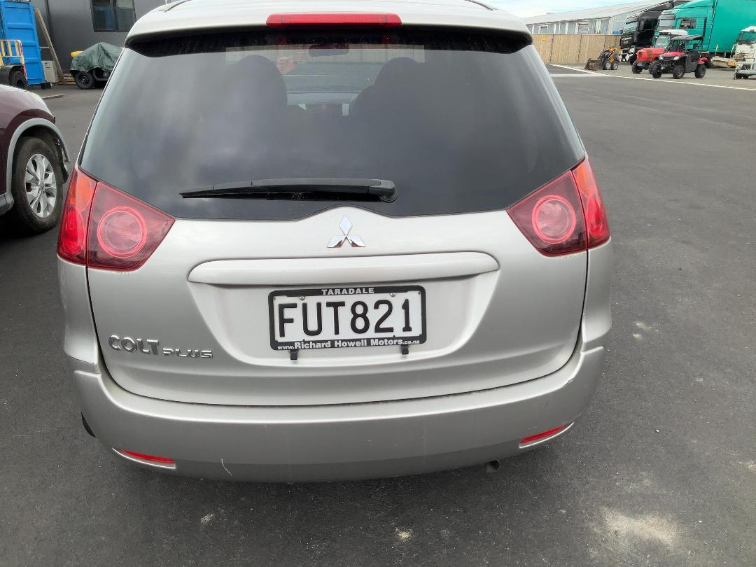 Photo '3' of Mitsubishi Colt