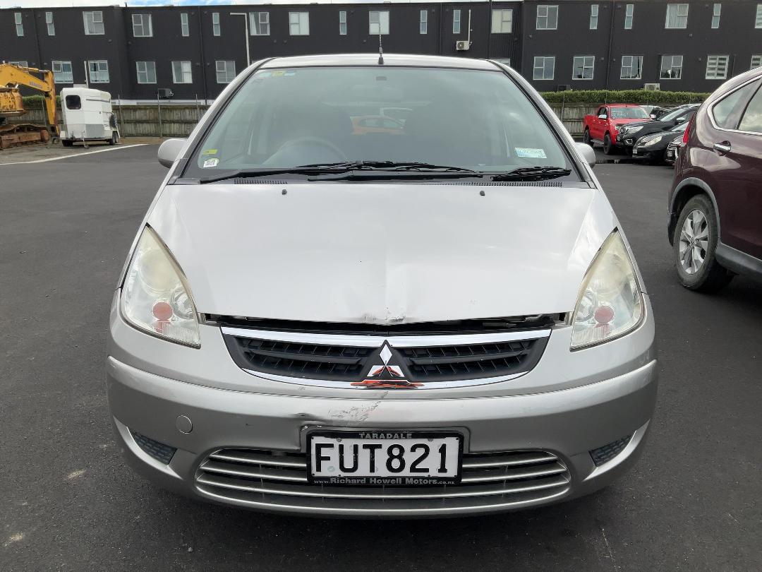 Photo '6' of Mitsubishi Colt