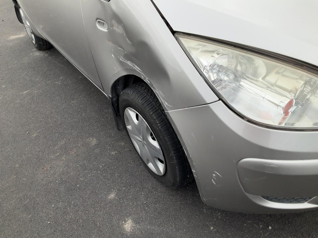 Photo '7' of Mitsubishi Colt