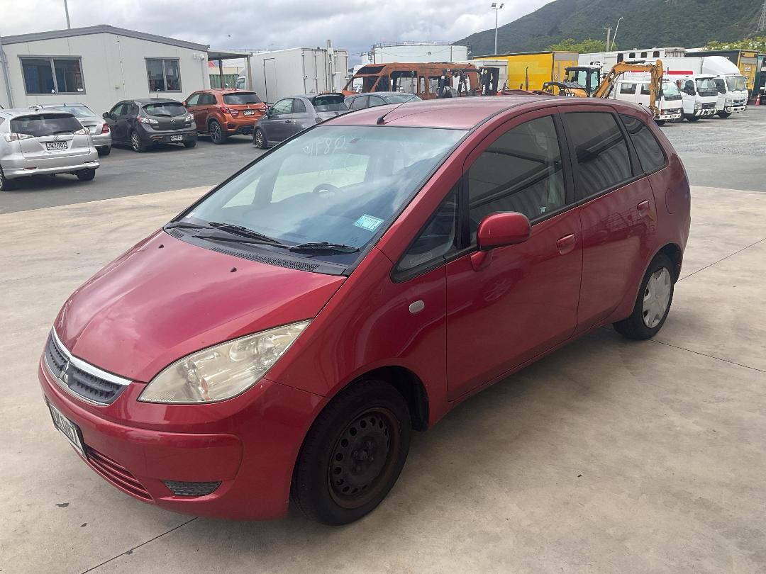Photo '2' of Mitsubishi Colt Plus LS Photo '2' of Mitsubishi Colt Plus LS