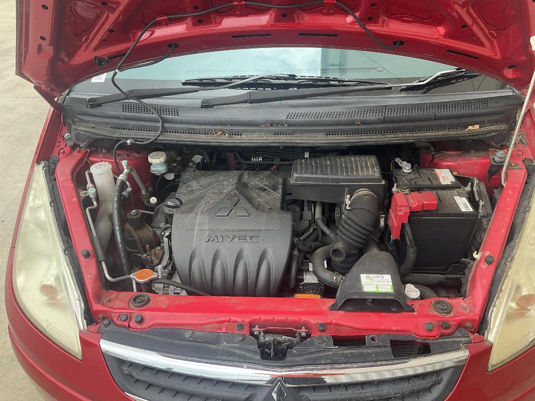 Photo '15' of Mitsubishi Colt Plus LS Photo '15' of Mitsubishi Colt Plus LS