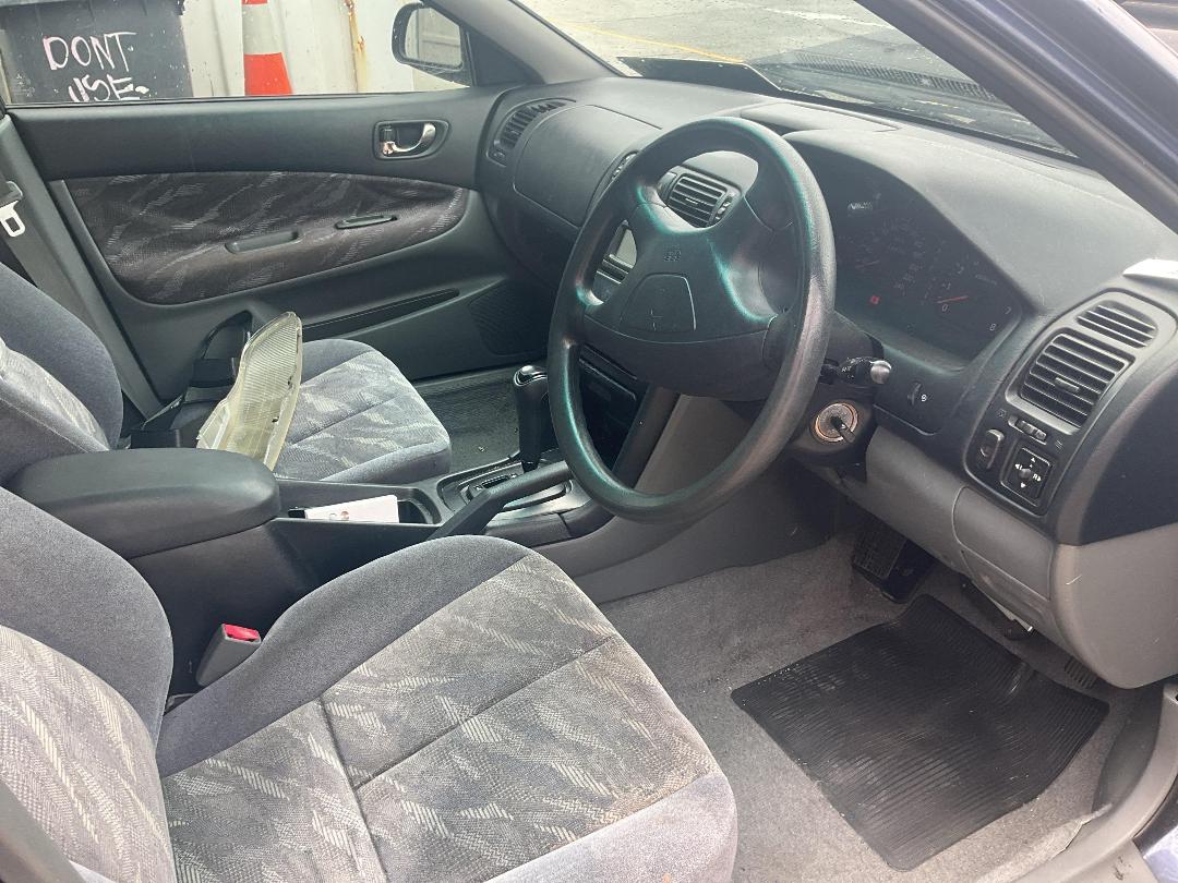 Photo '7' of Mitsubishi Galant Photo '7' of Mitsubishi Galant