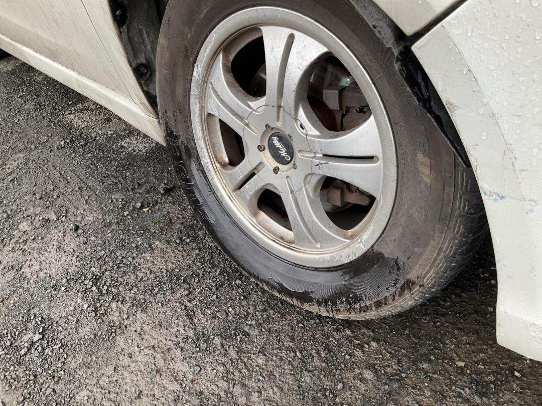 Photo '6' of Mitsubishi Grandis Photo '6' of Mitsubishi Grandis