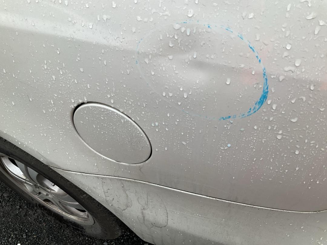 Photo '15' of Mitsubishi Grandis Photo '15' of Mitsubishi Grandis