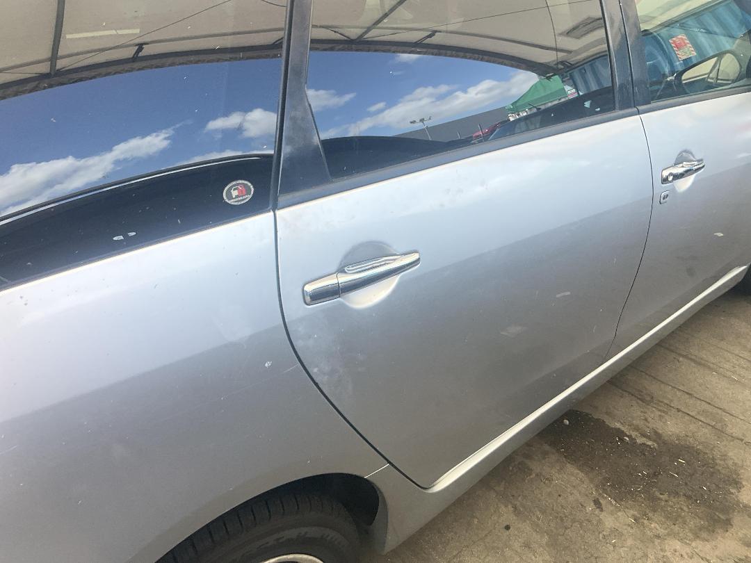 Photo '17' of Mitsubishi Grandis