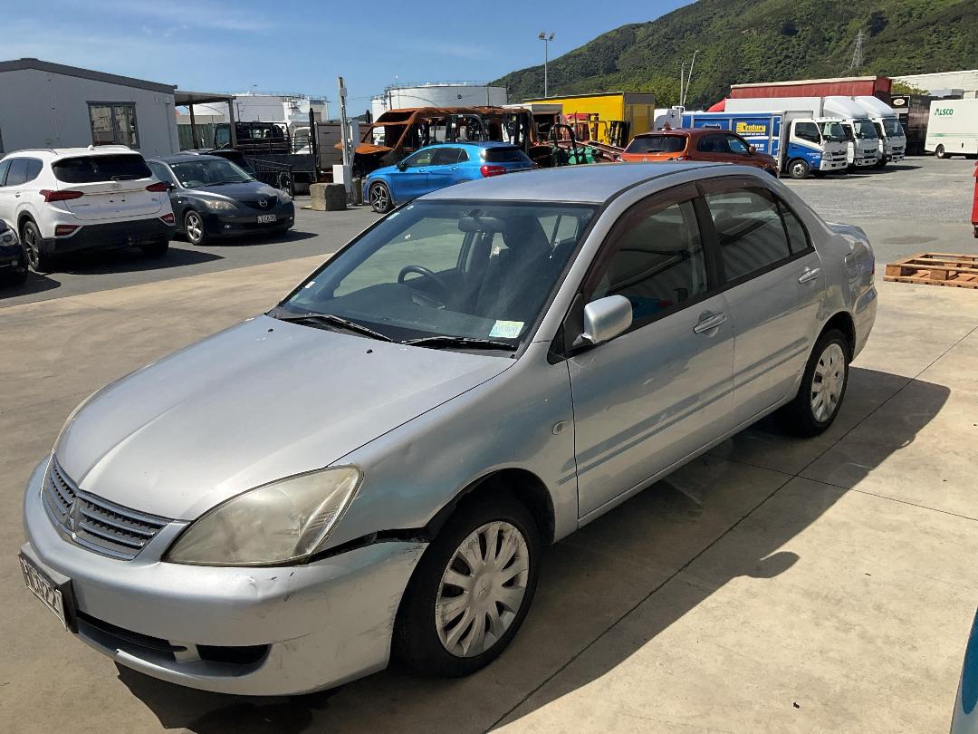 Photo '3' of Mitsubishi Lancer Photo '3' of Mitsubishi Lancer