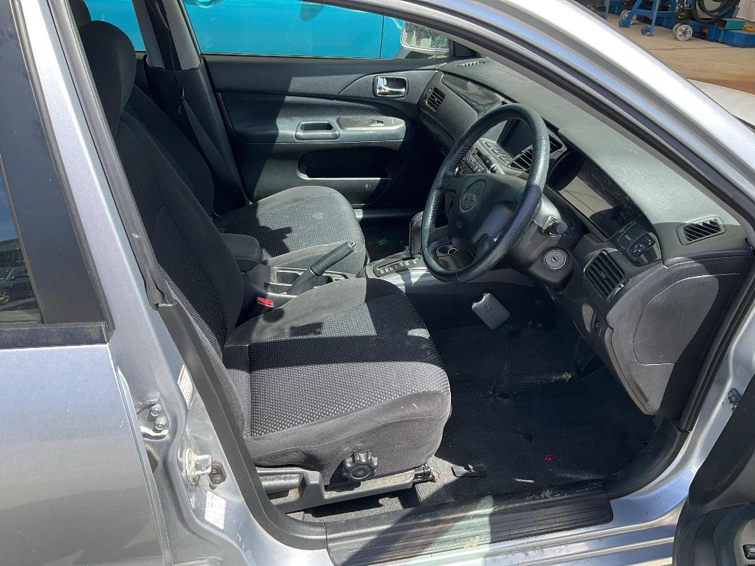 Photo '12' of Mitsubishi Lancer Photo '12' of Mitsubishi Lancer