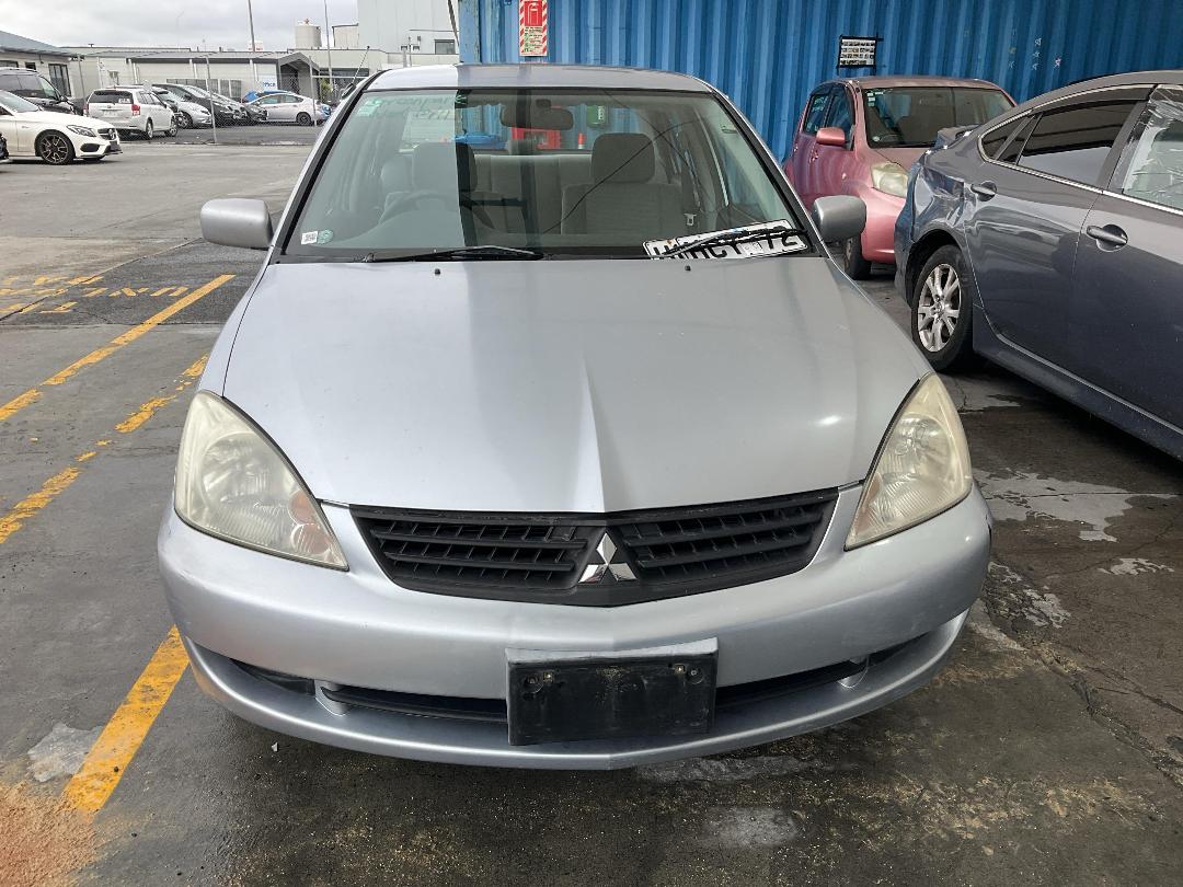 Photo '4' of Mitsubishi Lancer Photo '4' of Mitsubishi Lancer