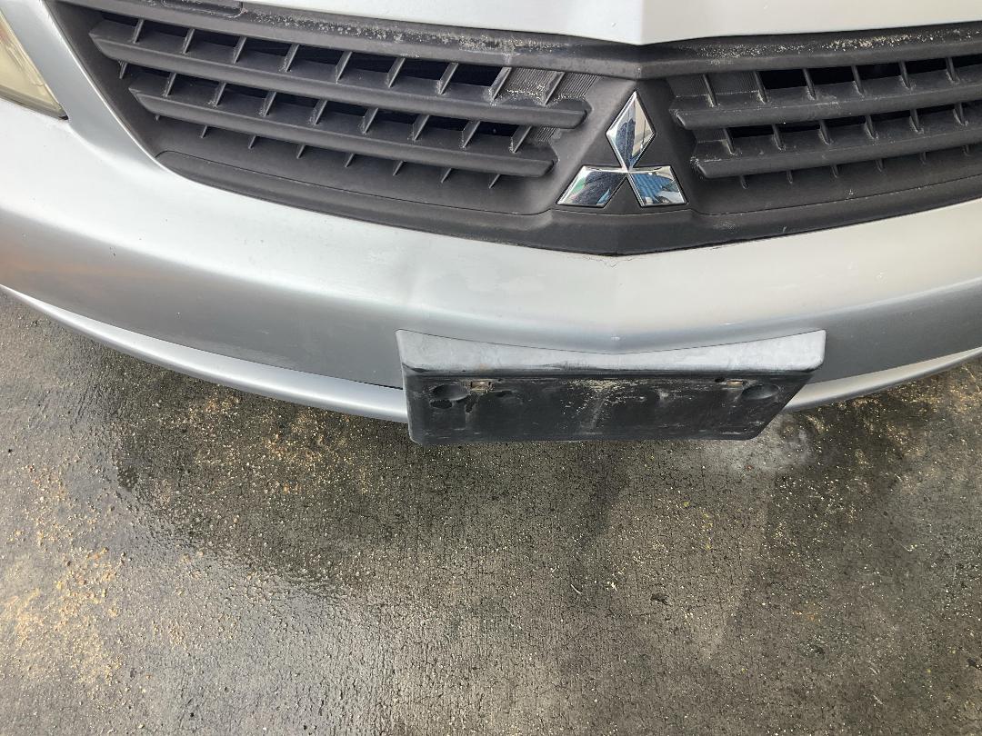 Photo '5' of Mitsubishi Lancer Photo '5' of Mitsubishi Lancer