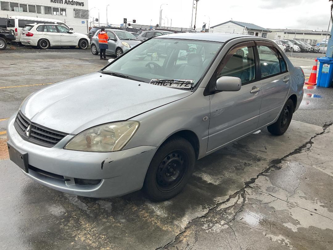 Photo '7' of Mitsubishi Lancer Photo '7' of Mitsubishi Lancer