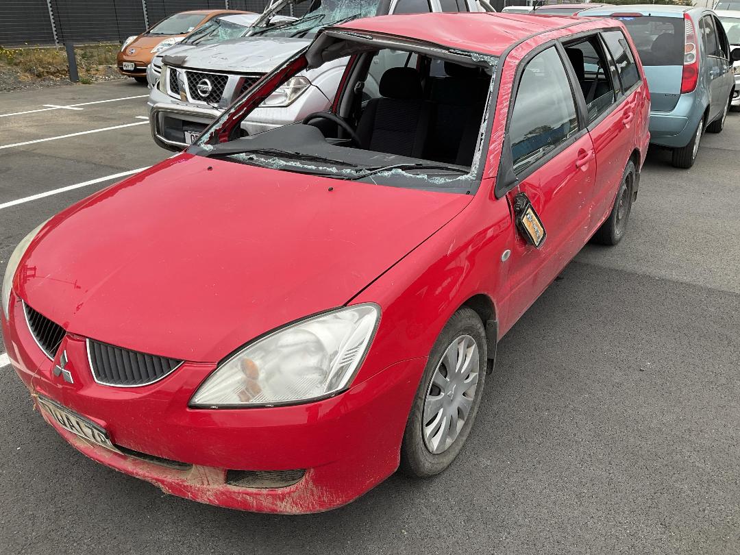 Photo '4' of Mitsubishi Lancer ES Photo '4' of Mitsubishi Lancer ES