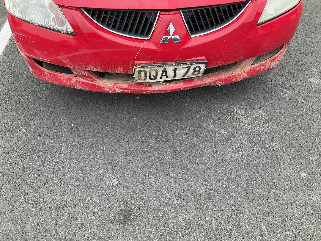 Photo '6' of Mitsubishi Lancer ES Photo '6' of Mitsubishi Lancer ES