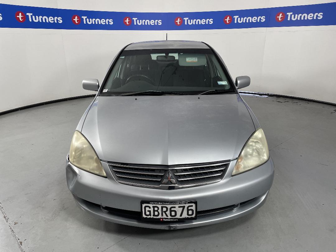 Photo '2' of Mitsubishi Lancer