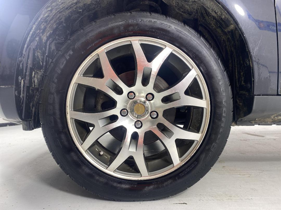 Photo '10' of Mitsubishi Outlander