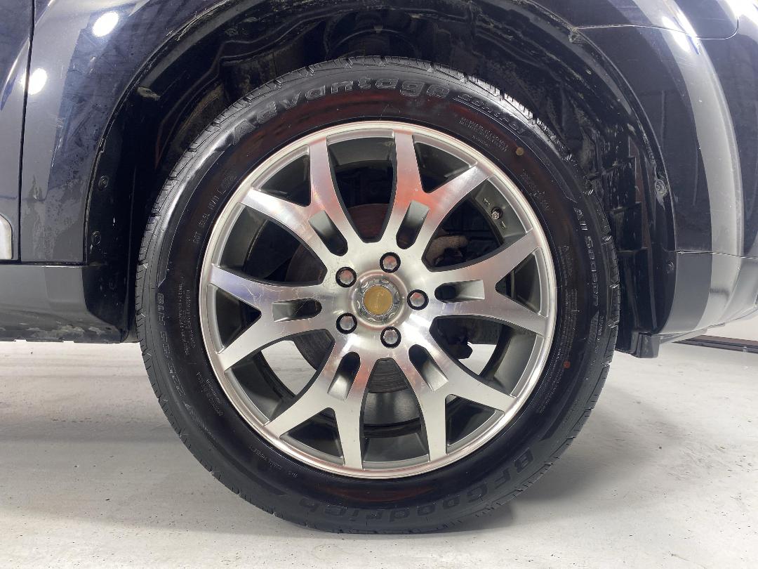 Photo '9' of Mitsubishi Outlander