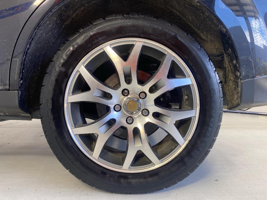 Photo '11' of Mitsubishi Outlander