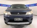 Thumbnail '2' of Mitsubishi Outlander