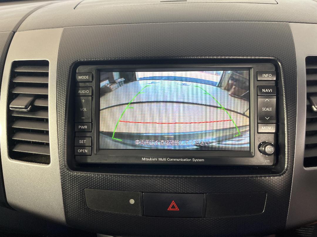 Photo '26' of Mitsubishi Outlander