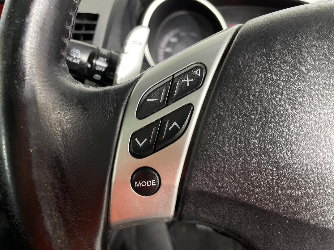 Photo '23' of Mitsubishi Outlander