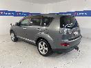 Thumbnail '5' of Mitsubishi Outlander