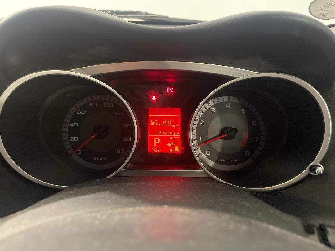 Photo '21' of Mitsubishi Outlander Photo '21' of Mitsubishi Outlander