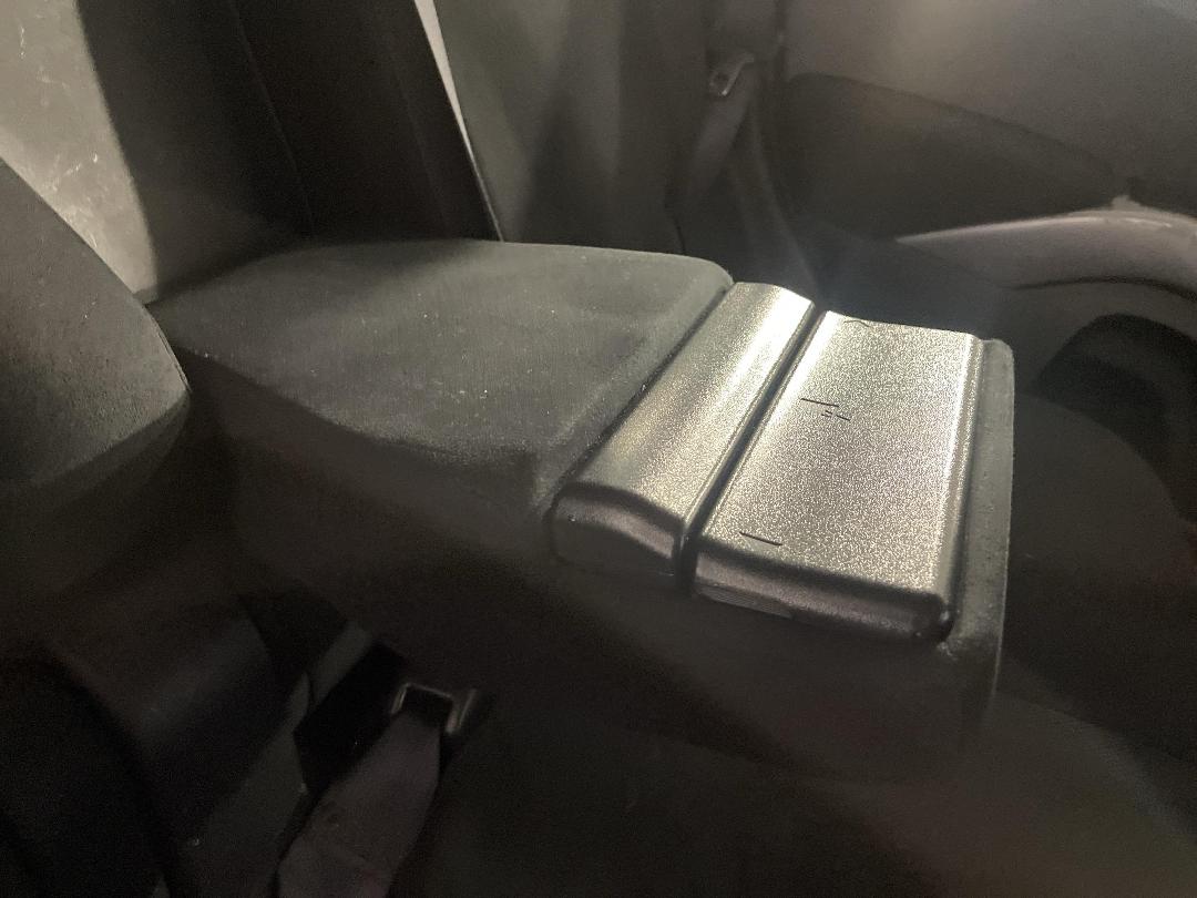 Photo '23' of Mitsubishi Outlander Photo '23' of Mitsubishi Outlander