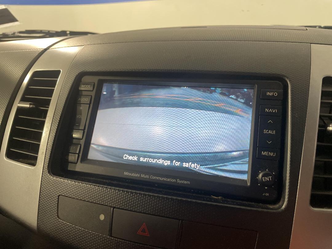 Photo '29' of Mitsubishi Outlander Photo '29' of Mitsubishi Outlander