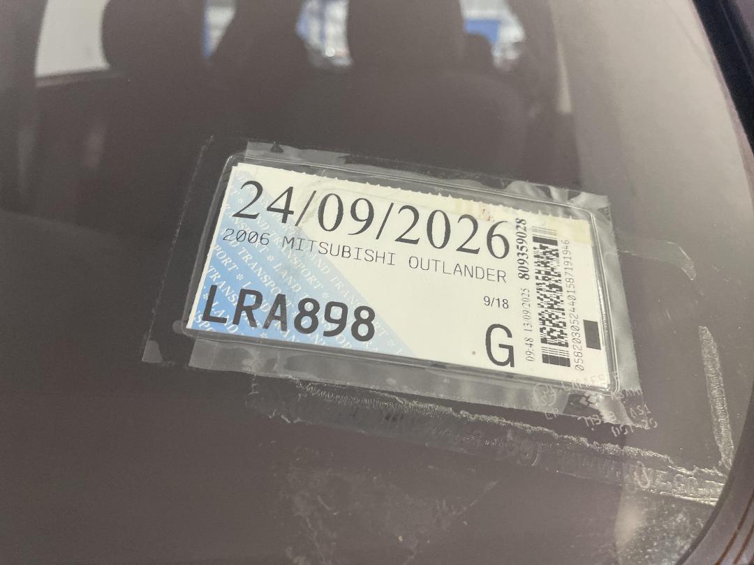 Photo '34' of Mitsubishi Outlander Photo '34' of Mitsubishi Outlander